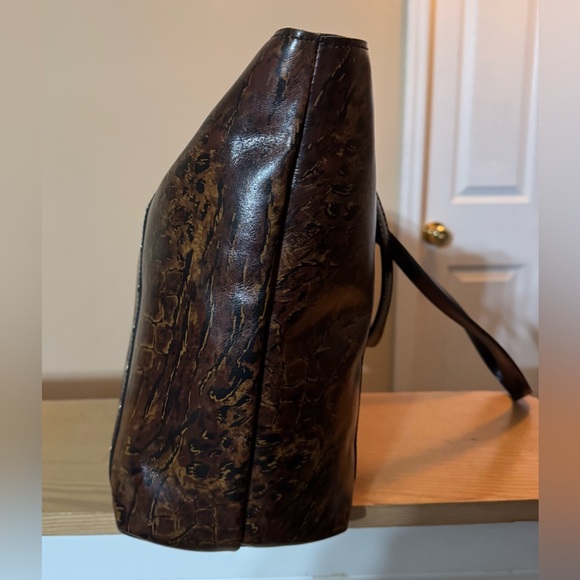 👜 Patricia Nash Abstract Animal Print Benvenuto Leather Tote - Picture 5 of 11